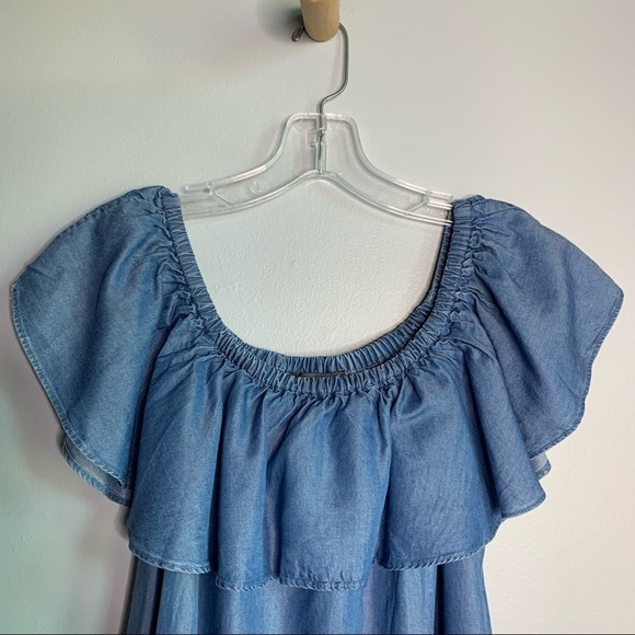 CHELSEA & THEODORE  DRESS - Picture 3 of 5